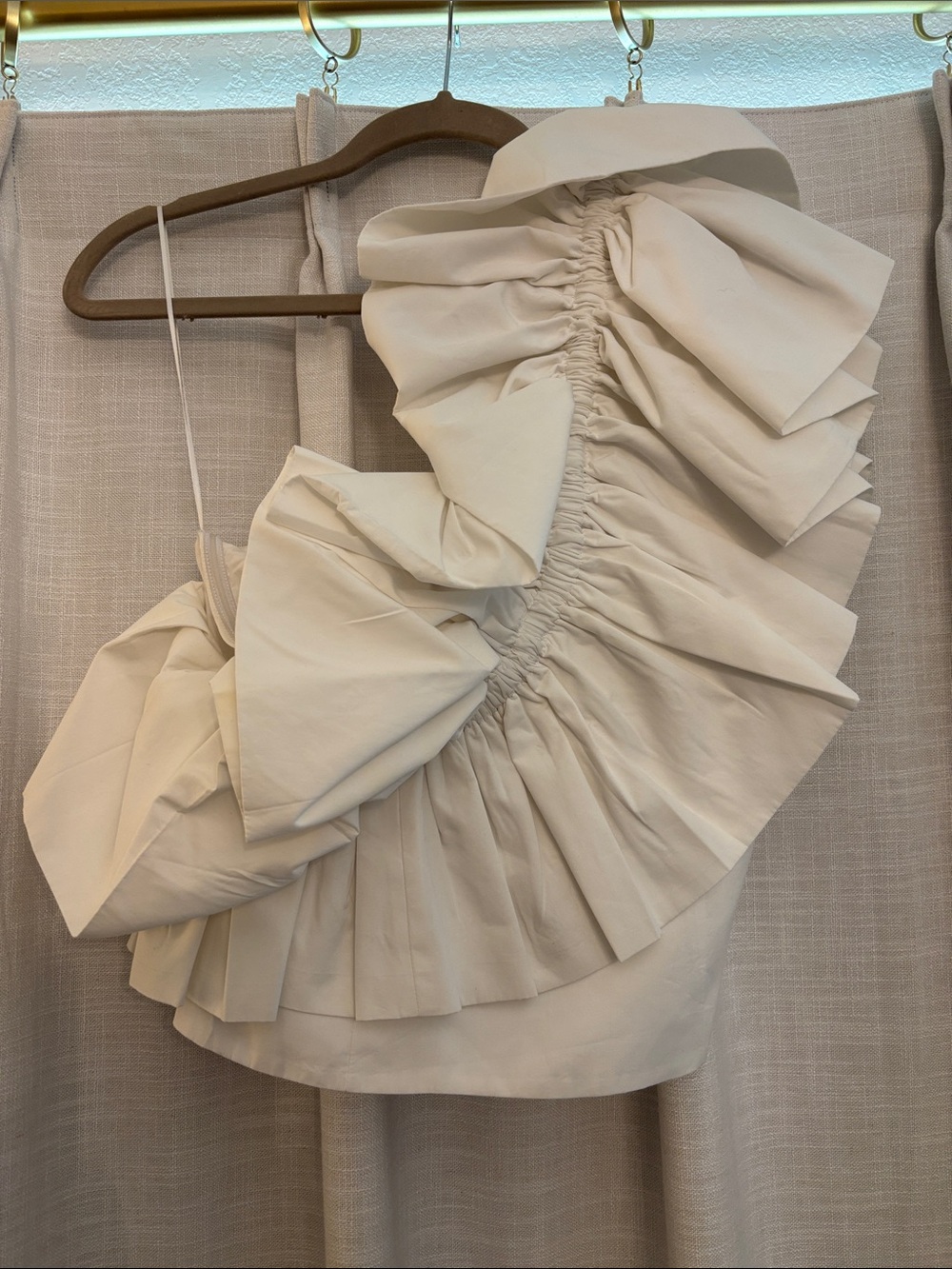 Zara Ruffled One-Shoulder Top, Medium - Picture 7 of 10